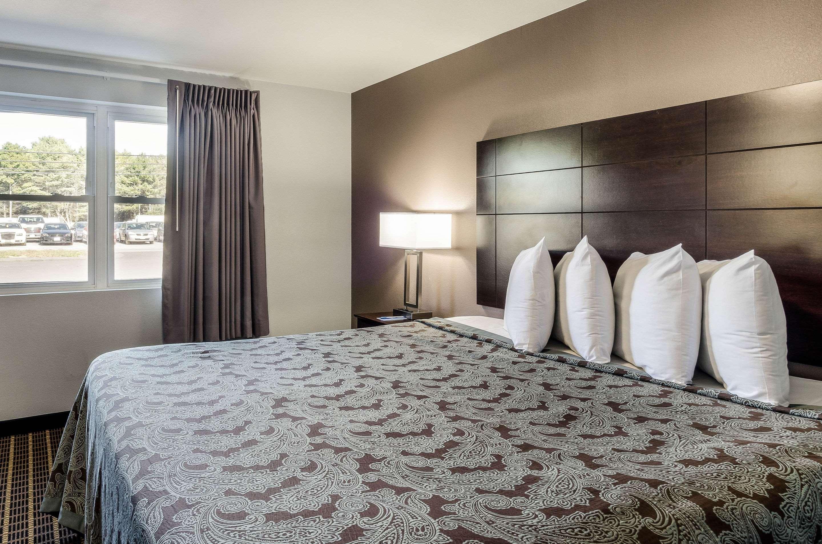 Rodeway Inn Middleboro-Plymouth Buitenkant foto