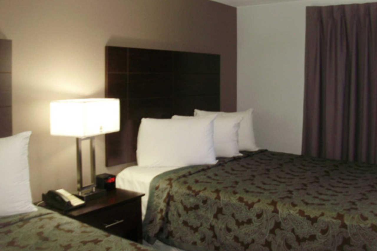 Rodeway Inn Middleboro-Plymouth Buitenkant foto